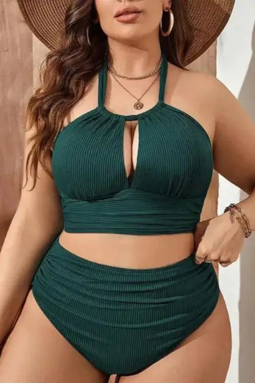 Moda Praia Plus Size: O Que Está em Alta e Como Incorporar no Seu Guarda-Roupa