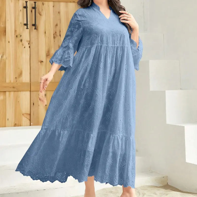 vestido-plus-size-azul-com-babado