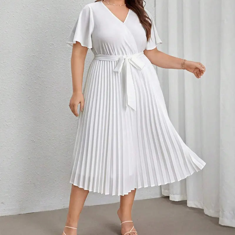 vestido-plus-size-branco-de-al-a-plissado