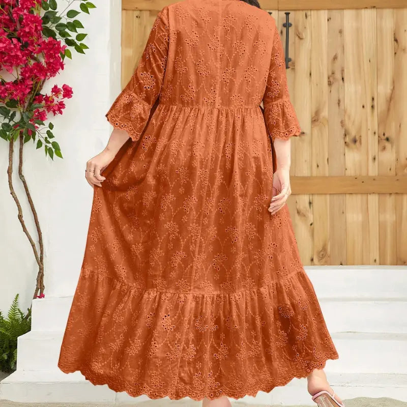 vestido-plus-size-laranja-com-babado