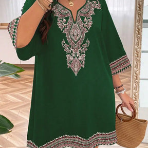 vestido-plus-size-com-decote-em-v-aurora-verde