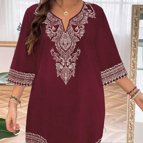 Vestido Plus Size com Decote em V Aurora Vermelho