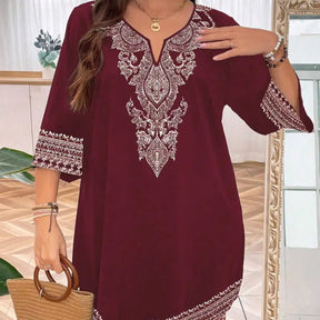 Vestido Plus Size com Decote em V Aurora Vermelho